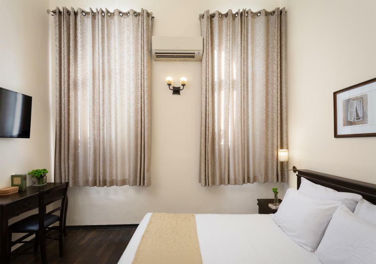 The Little House In Bakah Hotel Jerusalem Exterior photo