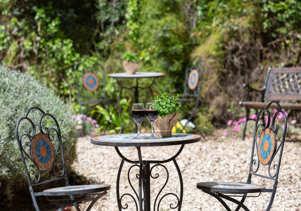The Little House In Bakah Hotel Jerusalem Exterior photo